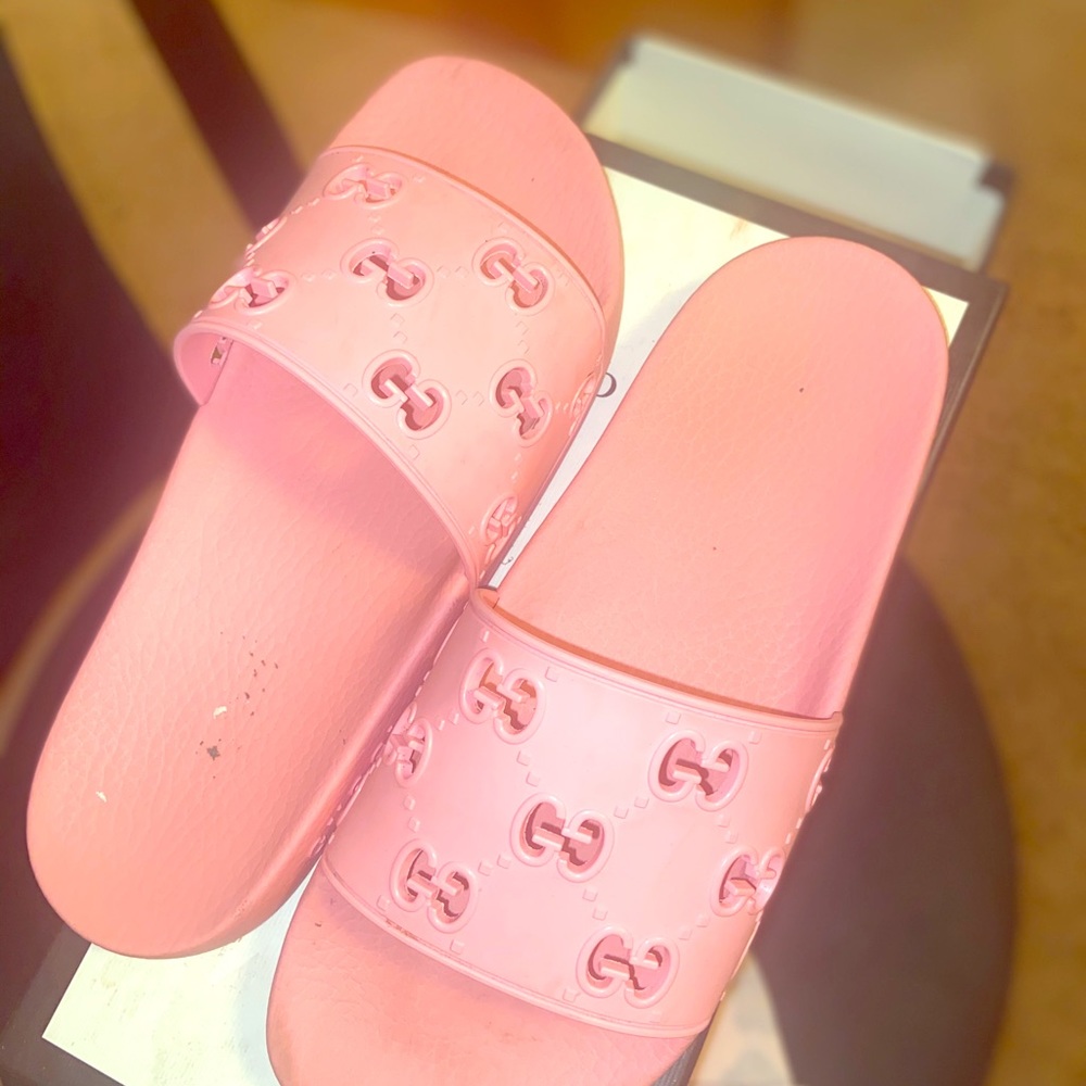 Gucci slides